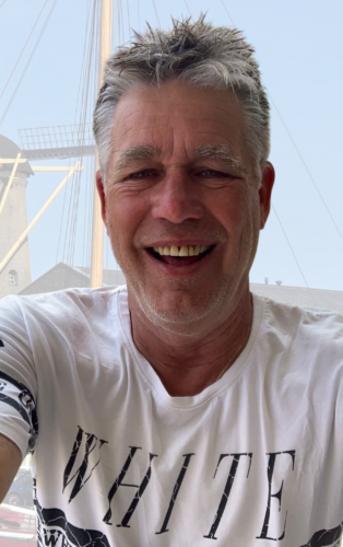 Dit is Peter van den Heuvel, nummer 6 op de lijst van Partij met Lef!